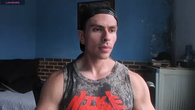 Snapshot of justinkarter chatting on 14, 5, 2026 justinkarter online show from 14, 5, 2026