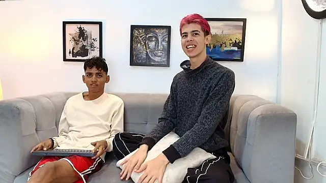 TWINKS FRIENDS online show from 1, 6, 2026