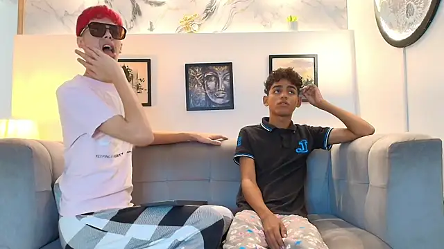 TWINKS FRIENDS online show from 20, 5, 2026