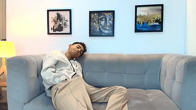 TWINKS FRIENDS online show from 5, 6, 2026