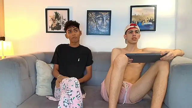 TWINKS FRIENDS online show from 23, 5, 2026