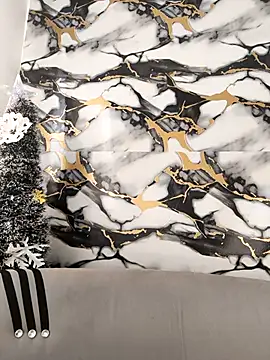 Hiroshi Shen online show from 19, 12, 2025