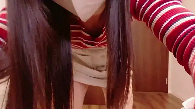 Snapshot of OSUSHI-CHAN chatting on 22, 10, 2025 OSUSHI-CHAN online show from 22, 10, 2025