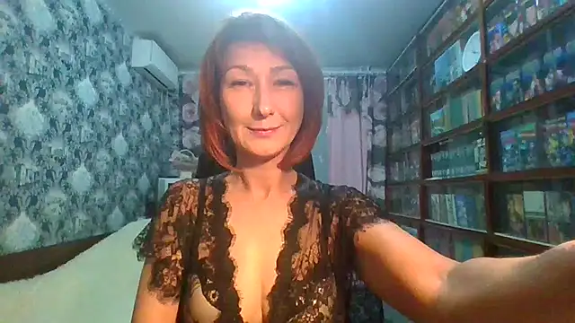 Snapshot of Pline1 chatting on 21, 12, 2025 Pline1 online show from 21, 12, 2025