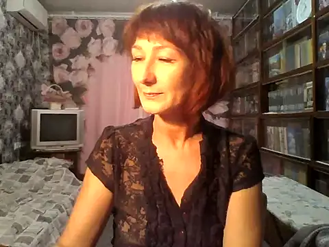 Snapshot of Pline1 chatting on 19, 10, 2025 Pline1 online show from 19, 10, 2025