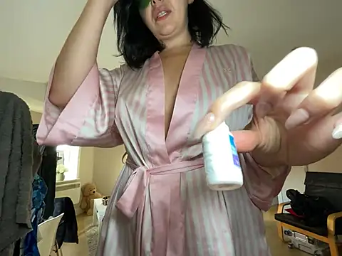 FrancescaXO online show from 19, 7, 2026