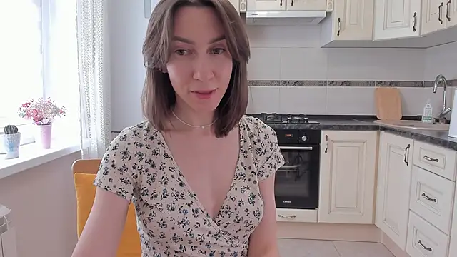 GoodGlamorGirl online show from 11, 5, 2026