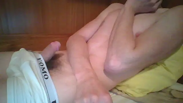 Hotboy096 online show from 11, 1, 2026