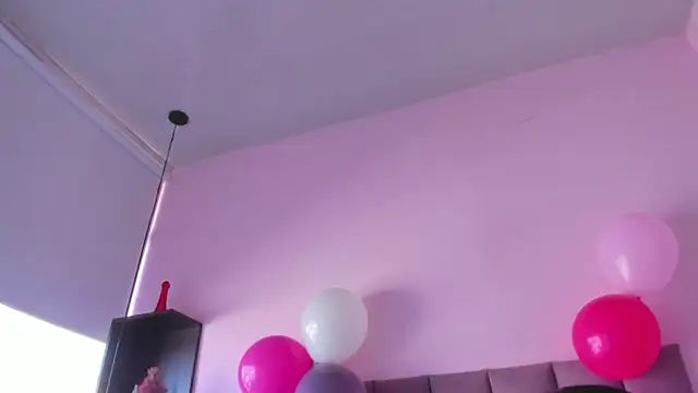 violet myerrs online show from 8, 11, 2025