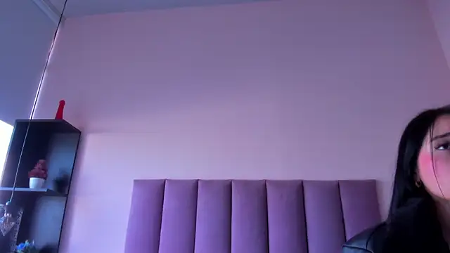 violet myerrs online show from 15, 12, 2025