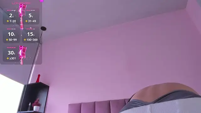 violet myerrs online show from 20, 10, 2025