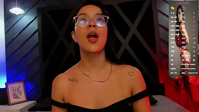 zoe martins  online show from 15, 1, 2026