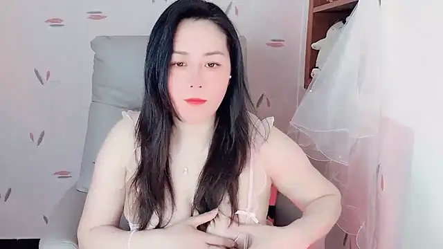 Eve5215 online show from 13, 3, 2026