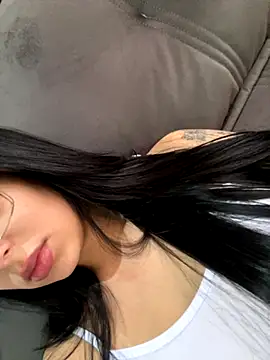 jujuarantes  2025 online show from 2, 12, 2025