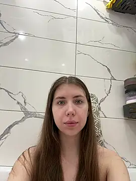 EvaAkins online show from 28, 2, 2026