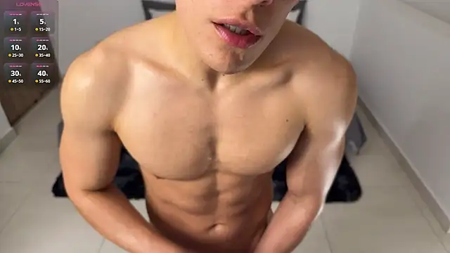 Maxx Lancaster online show from 19, 4, 2026