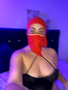 Snapshot of Aisha_Malek chatting on 27, 11, 2025 Aisha Malek online show from 27, 11, 2025