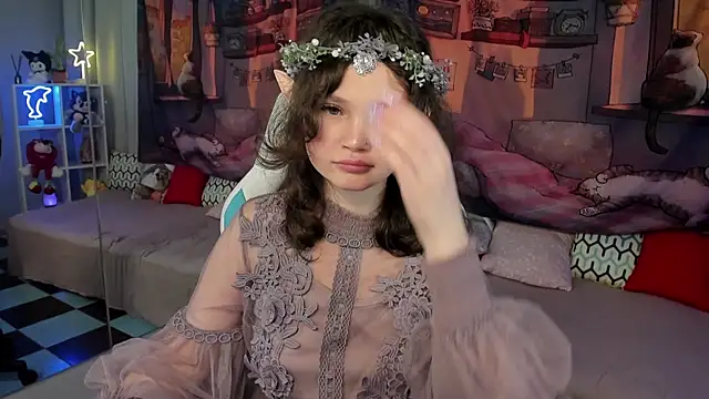 EmilyChaves online show from 29, 10, 2025