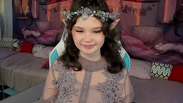 EmilyChaves online show from 30, 10, 2025