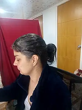 queemking online show from 10, 1, 2026