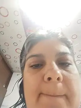 queemking online show from 18, 2, 2026