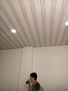 queemking online show from 15, 4, 2026