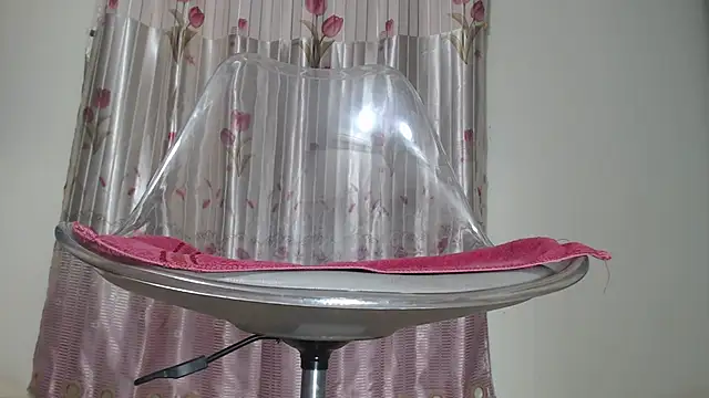 Elisa24 online show from 13, 11, 2025