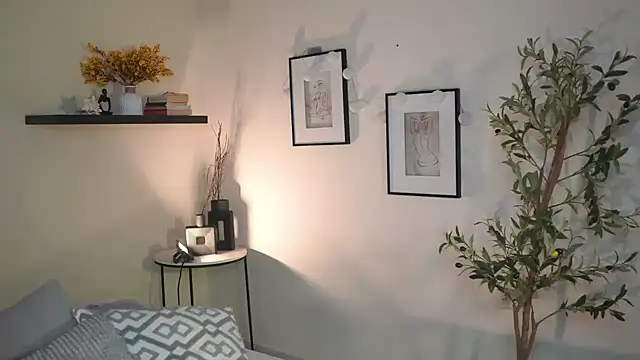 isabella-garcia- online show from 18, 6, 2026