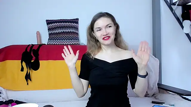 Snapshot of Katherine_Twilight chatting on 5, 12, 2024 Katherine Twilight online show from 5, 12, 2024