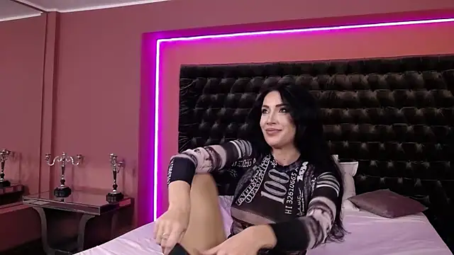 StephanyMillan online show from 7, 11, 2025