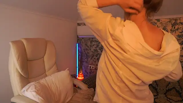 BellaLaPetit online show from 15, 4, 2026