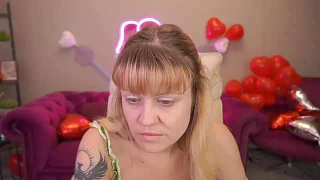 BellaLaPetit online show from 20, 2, 2026