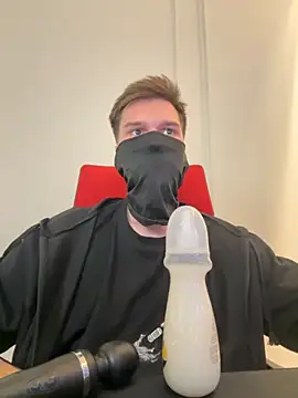 Snapshot of AyatoriKamado chatting on 12, 9, 2025 AyatoriKamado online show from 12, 9, 2025