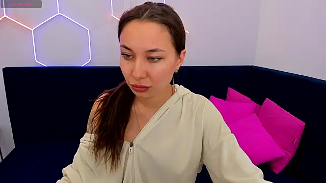 Snapshot of Kat__cat chatting on 3, 5, 2026 Kat cat online show from 3, 5, 2026