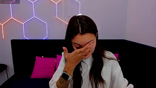 Kat  cat online show from 9, 3, 2026