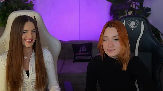 Goldie Flame online show from 14, 11, 2025