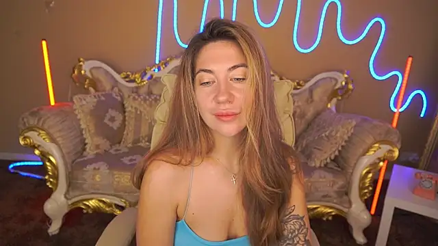 Snapshot of KateShanny chatting on 10, 11, 2025 KateShanny online show from 10, 11, 2025