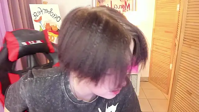 ayakskalermonss online show from 2, 10, 2025