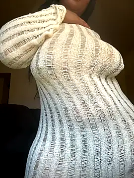 yummy0322 online show from 17, 10, 2025