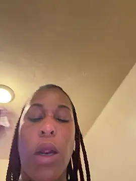 yummy0322 online show from 5, 2, 2026