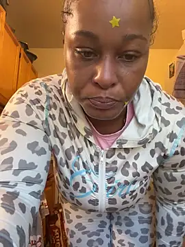 yummy0322 online show from 27, 11, 2025