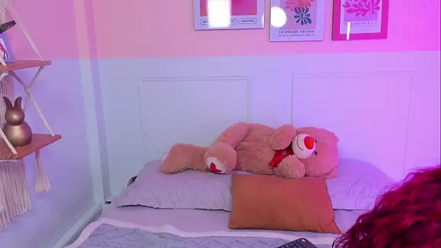 Camila Rivers online show from 11, 2, 2026