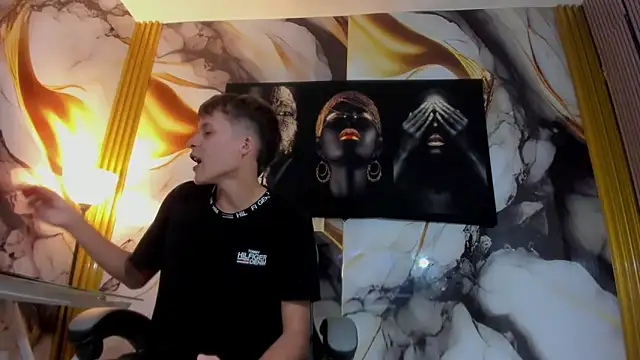 mono blonde online show from 20, 9, 2025