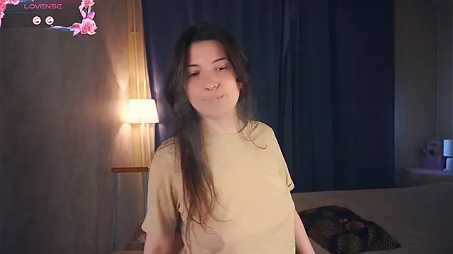 ConstanceBeames online show from 9, 9, 2025