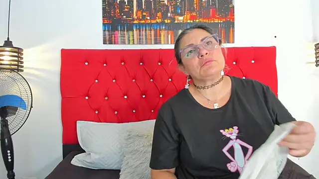 carolinacrus01 online show from 17, 2, 2026