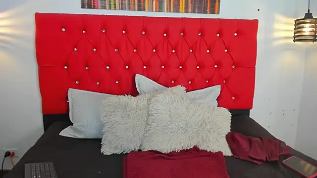 carolinacrus01 online show from 24, 2, 2026