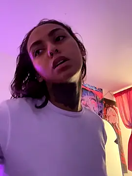 iamkatty  online show from 5, 10, 2025