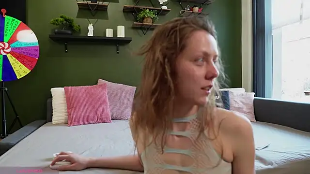 Eveline Beauty Kitty online show from 27, 5, 2026