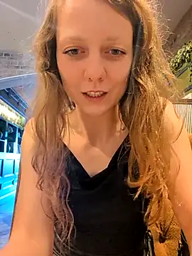 Eveline Beauty Kitty online show from 8, 6, 2026