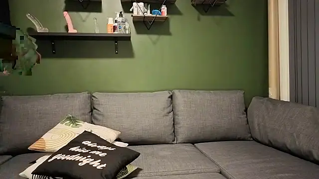 Eveline Beauty Kitty online show from 18, 12, 2025